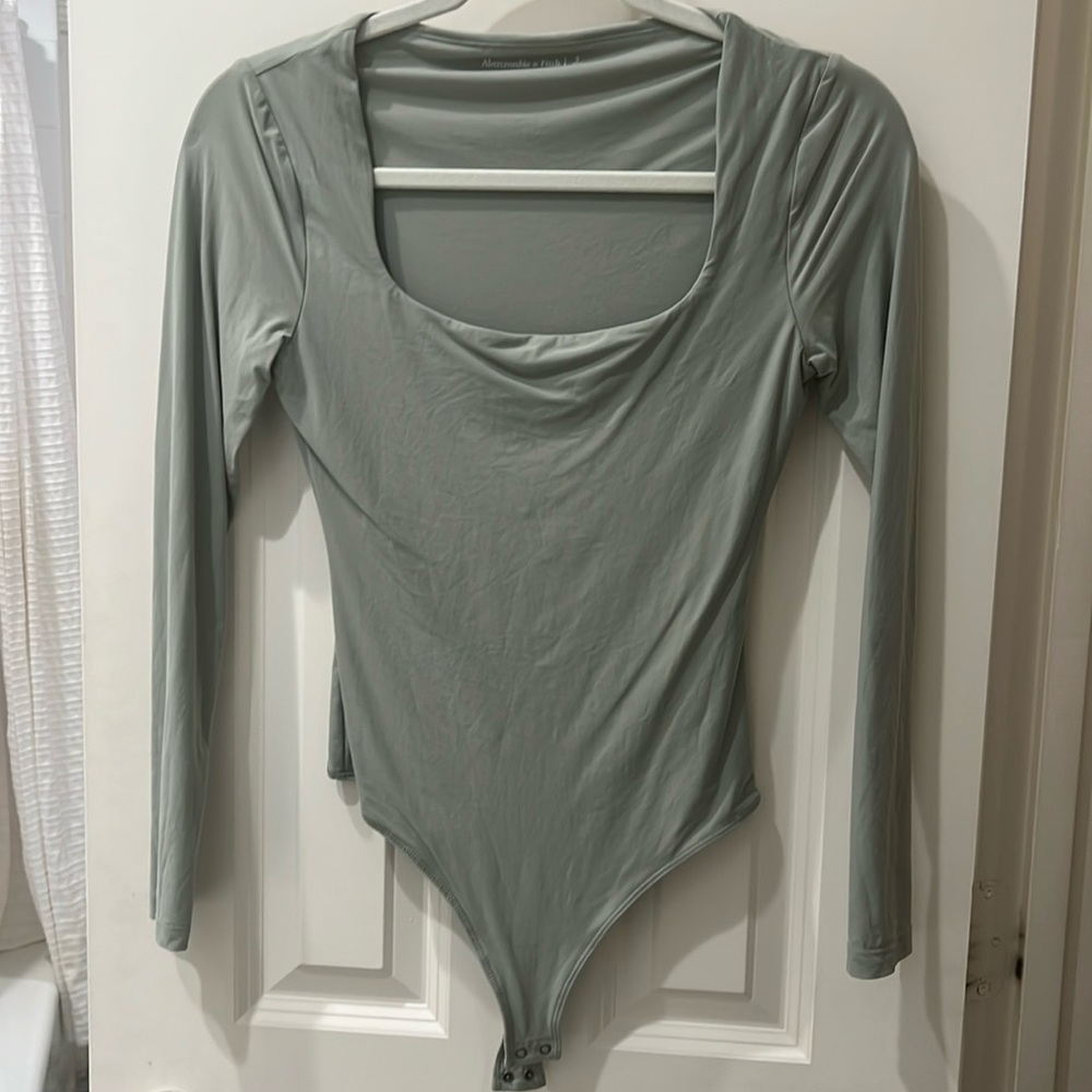 Abercrombie & Fitch bodysuit